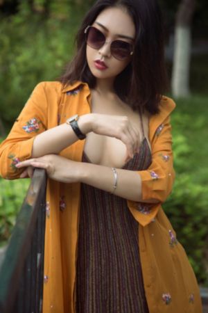 中国杭州少妇xxxx做受_BD迅雷电影在线