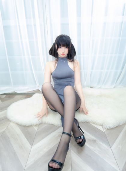 伊人院_720免费播放