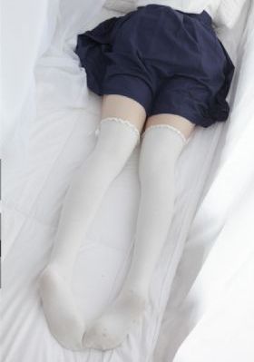 美丽的他_蓝光在线观看