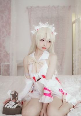 情人把我奶摸大了_迅雷1080