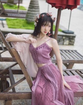 《年轻女教师3》在线观看_BD国语电影在线看